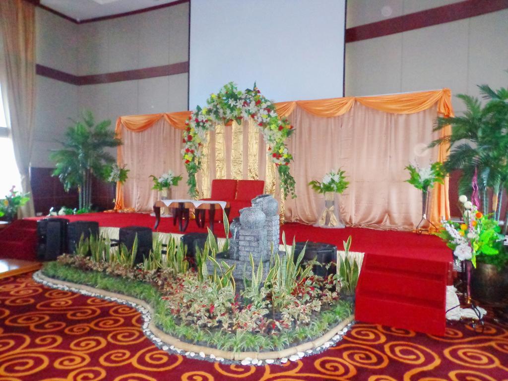 Sapadia Hotel Siantar Pematangsiantar Esterno foto