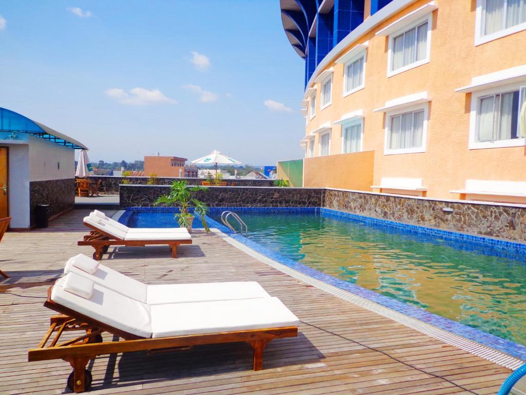 Sapadia Hotel Siantar Pematangsiantar Esterno foto