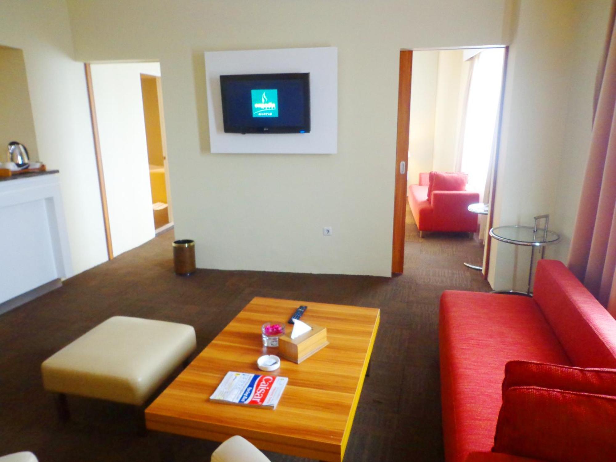 Sapadia Hotel Siantar Pematangsiantar Esterno foto