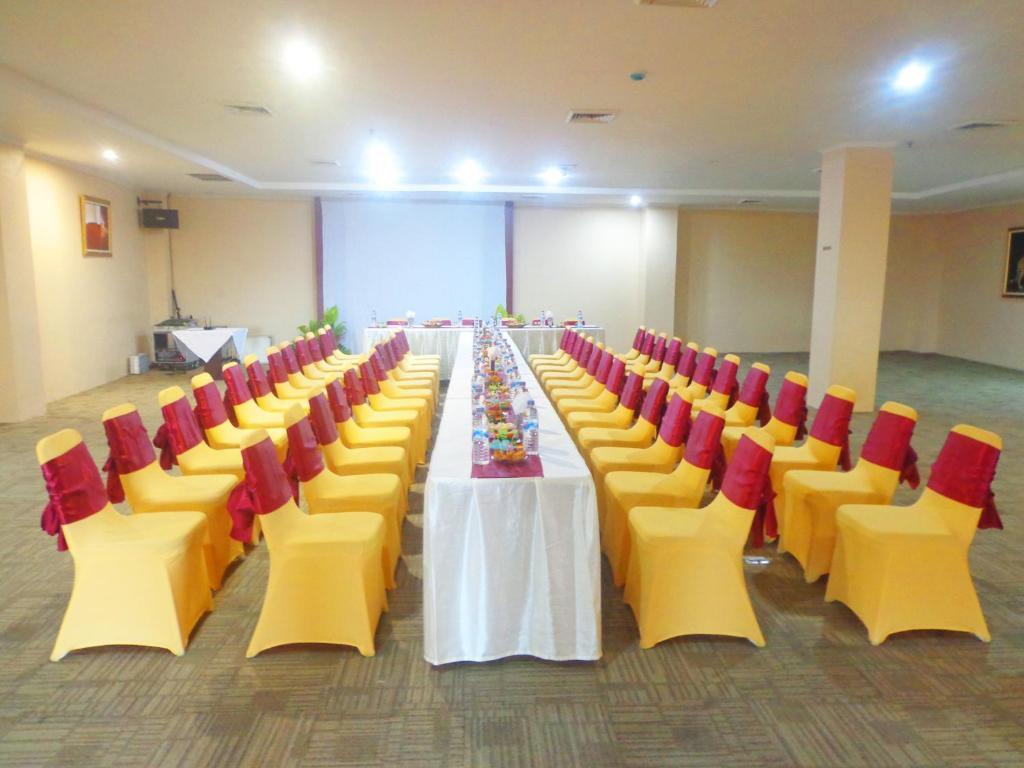 Sapadia Hotel Siantar Pematangsiantar Esterno foto